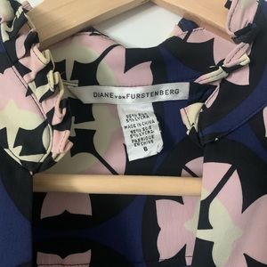 Excellent condition DVF slip-on sheath dress